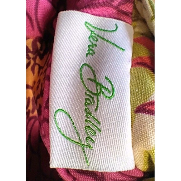 Vera Bradley Women's Quilted Wallet With Coin Purse. - Picture 11 of 11